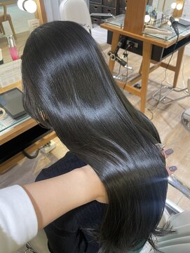 ネオリーブ チロル 横浜西口店(Neolive CiroL.) 黒髪　グレージュカラー　髪質改善