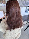 ピンクベージュ