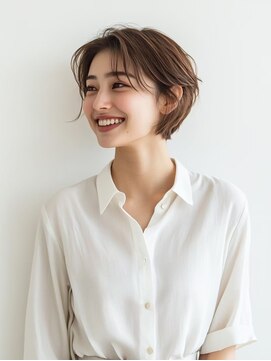 e.m.a プレミアムビューティーサロン 栄駅店(e.m.a PREMIUM BEAUTY SALON) ショートヘア/イメチェン/外ハネボブ/美髪/ワイドバング/髪型