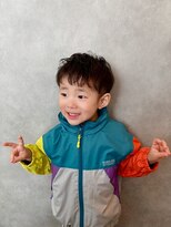 トマリギ(tomarigi)&nbsp;キッズ刈り上げバング長め