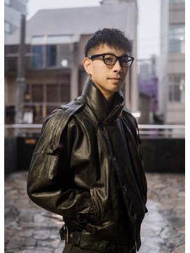 ブロートーキョーバーバーショップ 神田店(Bro Tokyo BARBERSHOP) ロースキンフェード