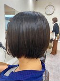 20代30代40代黒髪前下がりショートボブ/アースカラー