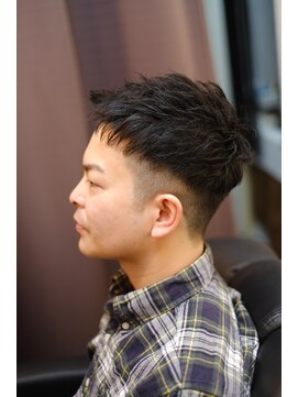 アモ(Amo) 【新富町】メンズビジネスツーブロック