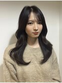 顔まわりのレイヤーでくびれ巻き