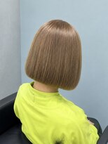 グラッジ 池袋(GLADGE)&nbsp;艶感たっぷりのミルクティーグレージュボブ