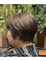 マユリ 相模大野(Mayuri)&nbsp;40代50代 大人女性のレイヤーショートボブ
