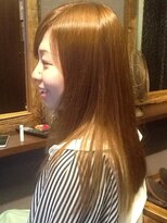カーザ(CASA) 毛髪強化トリートメントで明るくてもツヤ感のある綺麗なカラー！