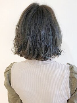 リコ(LIKO) 大人ウェーブボブ☆お手入れ簡単/ボリューム/リコヘアー