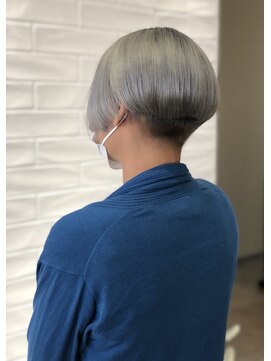 シイカ(siica) siica◇ヴィラロドラカラー・ブリーチ