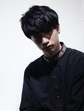 ココ 本八幡(KOKO) フェザーパーマ#黒髪#ツーブロックマッシュ#刈り上げ#束感