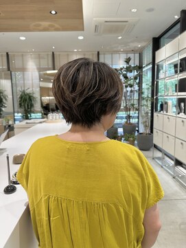 ステアケース 武蔵小杉店(stair:case) 武蔵小杉　白髪ぼかし　脱白髪染め　40代50代60代