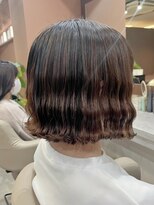 アミー 駒澤(Ammy komazawa)&nbsp;波巻きボブパーマ 纐纈