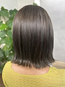 インビテーション(invitation) ハイライトカラー◎グレージュ