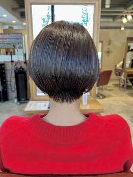 ルシュカイチマルニ(Rasca102) 大人ハンサムショート/ハイライトカラー