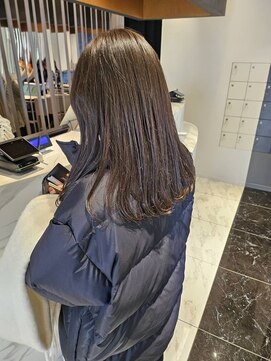 ザザアオヤマ(ZA/ZA AOYAMA) オリーブグレージュカラー/ミディアムヘア