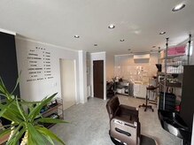 ザ バーバー マツモト(THE BARBER MATSUMOTO)の雰囲気（1席ならではのプライベート空間でゆったりとおくつろぎ下さい。）