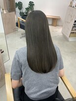 ヴィンスジオ 岐阜駅南(vince gio) オリーブカラー/オリーブグレー/ブリーチ1回/透明感カラー