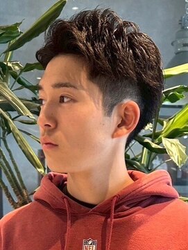 メンズサロン ブロック(Men's Salon bloc) 黒髪ショート ナチュラルパーマ ツーブロック