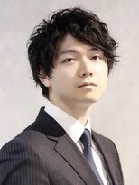 コンフィデンス メンズヘアー(confidence MEN'S HAIR)&nbsp;スーツ×スパイラルパーマ モテ髪男子 confidence -MEN'S HAIR-