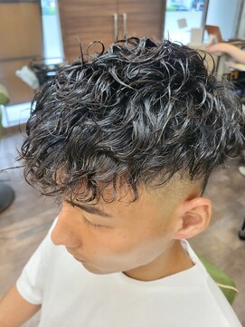 メンズ レオ 南森町店(men's LEO) スキンフェード×くりくりパーマ