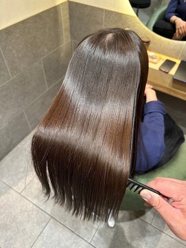 ワンズ ナゴヤ ヴィラ 名古屋栄(ONE's NAGOYA VILA) 黒髪クラゲヘアー/オリーブグレー/小顔ココアベージュ
