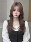 ナチュラル韓国レイヤー × ベージュブラウン