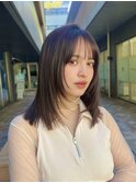 レイヤーカット　レイヤー　顔周りカット　似合わせ　ベージュ