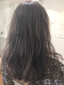 スタジオ ノル(studio noll) エアリーロング×アッシュ（佐田真幸）