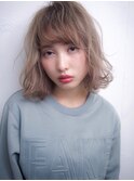 ブリーチミディアム小顔ハイライトカラーミディ