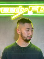 グリーディーフォックス 代々木(Greedy FOX)&nbsp;かき上げヘア/サイドパート/韓国マッシュ/フェードカット/代々木