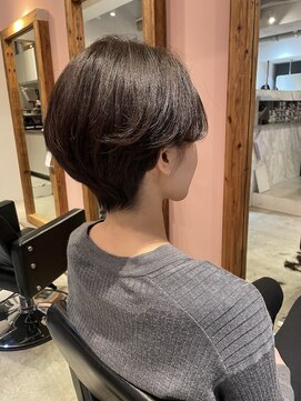 ティータ(teeta) レディハンサムショート