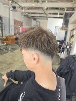 アノ(Ano.)&nbsp;スキンフェードメンズ短髪ショートメンズカット