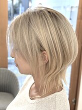 シアン 橋本店(Shian) ショートレイヤー　ホワイトベージュ