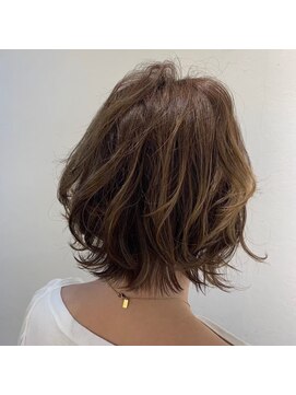 コンフェティ ひまわり高橋店(Confetti) ショートレイヤー