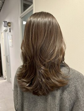 ムード(MOOD,) 暗めカラー/グランマッシュ[レイヤーカット/髪質改善/銀座]