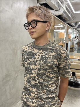 スー 渋谷(suu) メンズカットメンズショートスパイキーショートミルクティー