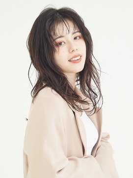 ルクスドレ 新宿(Luxe doree') ★レイヤーカット/フレーミングバング/ヘギョモリ［新宿駅］