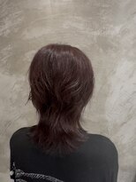 レンネ(Renee) 癖毛を活かした色気ウルフ×冬の透明感ピンクヘア