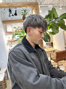 ミモザワークス(Mimosa Works) メンズダブルカラー/グレージュ　テーパーフェード