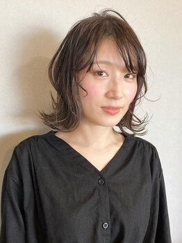 ラヴォンドヘアー(LAVANDE hair)の写真/ファーストグレイ世代の方のお悩みをデザインだけでなくケア方法からご提案し、素敵に仕上げます◇