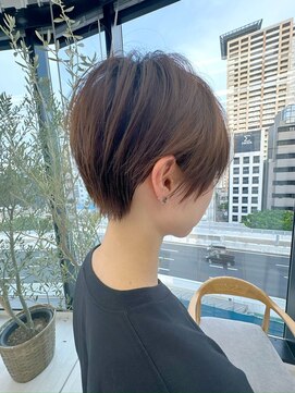 ビューナゴヤ 名駅(VIEW NAGOYA) ショート/オリーブカラー/髪質改善/白髪ぼかし/小顔
