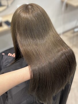 シェノン フェム 名古屋 名駅店(CHAINON×FeM#) 透明感/大人girly/顔周り/名古屋/名駅/髪質改善/レイヤーカット