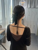 リラス 博多(rilas)&nbsp;結婚式ヘアアレンジ　タイトヘアアレンジ　金箔アレンジ