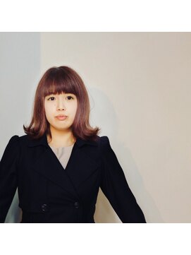 シアン(sian) ベリーピンク。