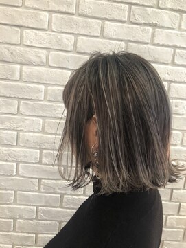 フェニーチェ オン ザ ビーチ(FENICE on the beach) ハイライト×ボブ