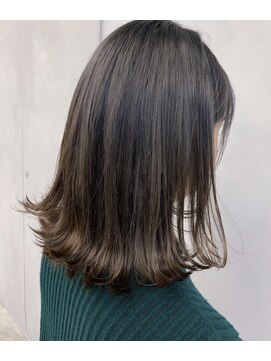 エイト ヘアサロン 渋谷本店(EIGHT) a