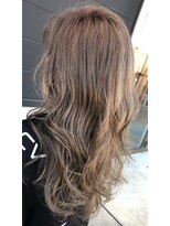 サロン クラッチ クリエイティブ コンセプト(salon CLUTCH creative concept)&nbsp;グレーベージュ