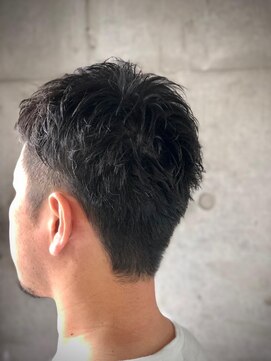 バーバーバー 八広(BARBER-BAR) 大人ベリーショート 【バーバーバー 八広】