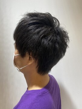 リア(Li'a by neolive) メンズパーマ