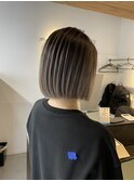 ボブとバレイヤージュ